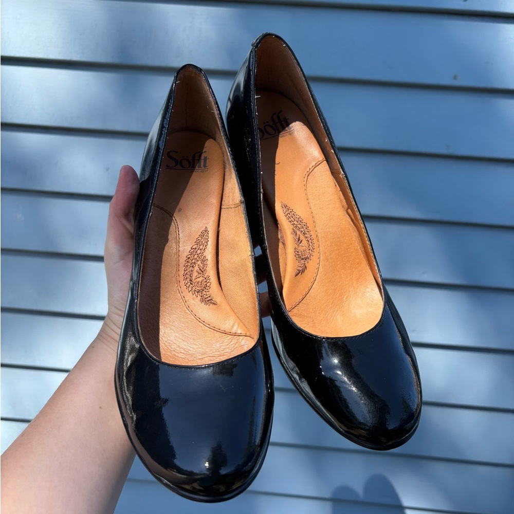 Sofft Ramona Black Patent Leather Pumps in 9.5